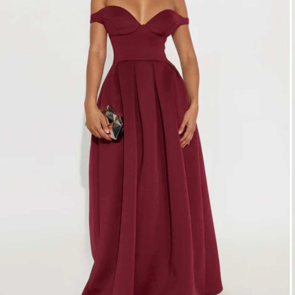 Off Shoulder Maxi Dress - Burgundy